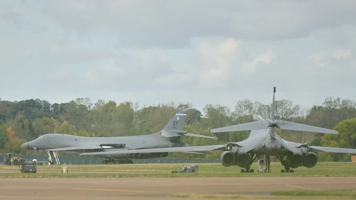 Pentagon pulls B-1 bombers from UK base following alleged terror threat