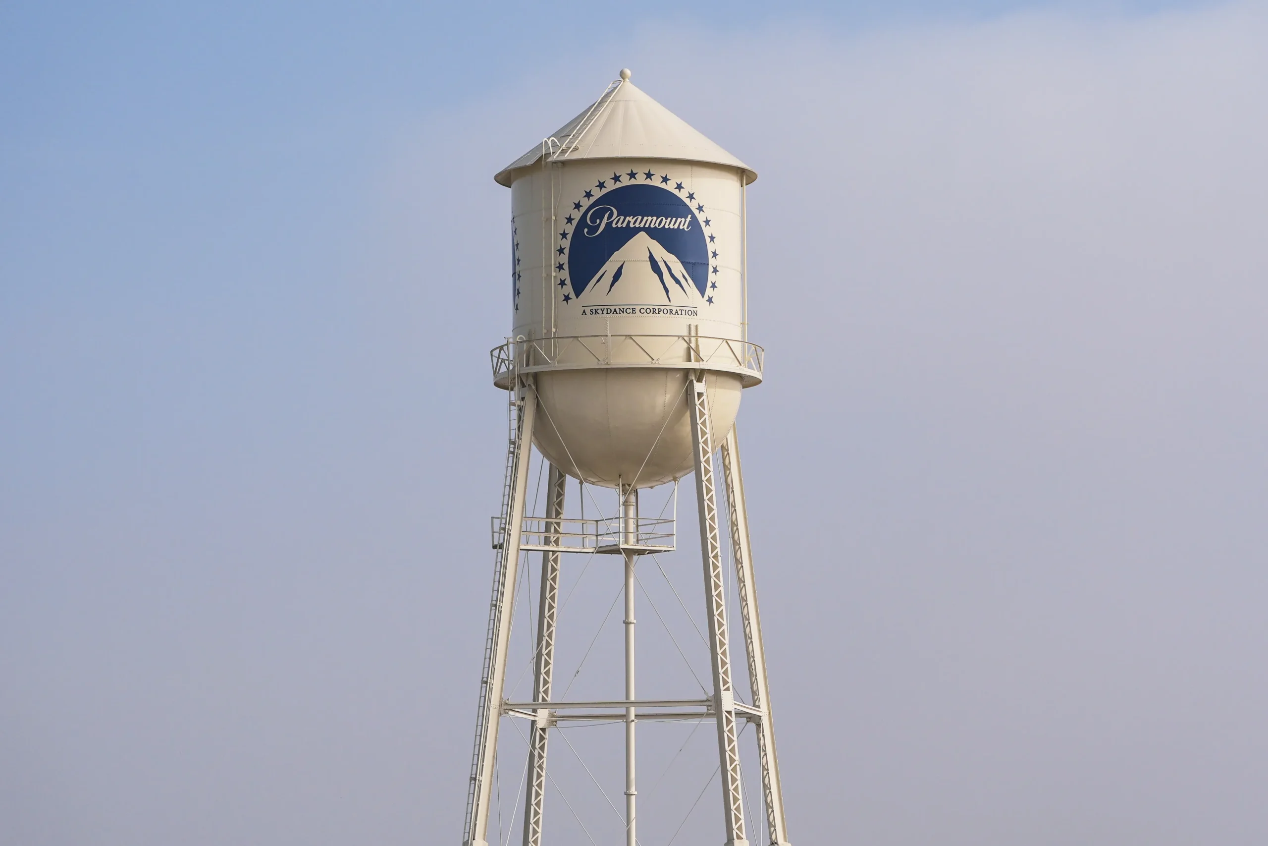 Dem senators call on FCC to pause Paramount-Warner Bros deal on national security grounds
