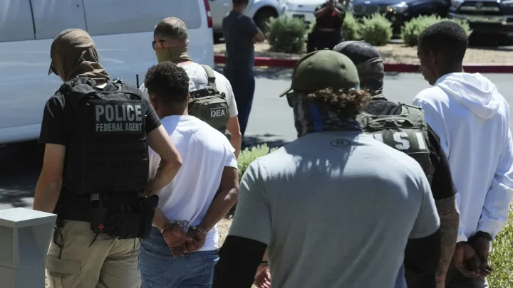 Federal judge blocks migrant arrests at immigration courts nationwide