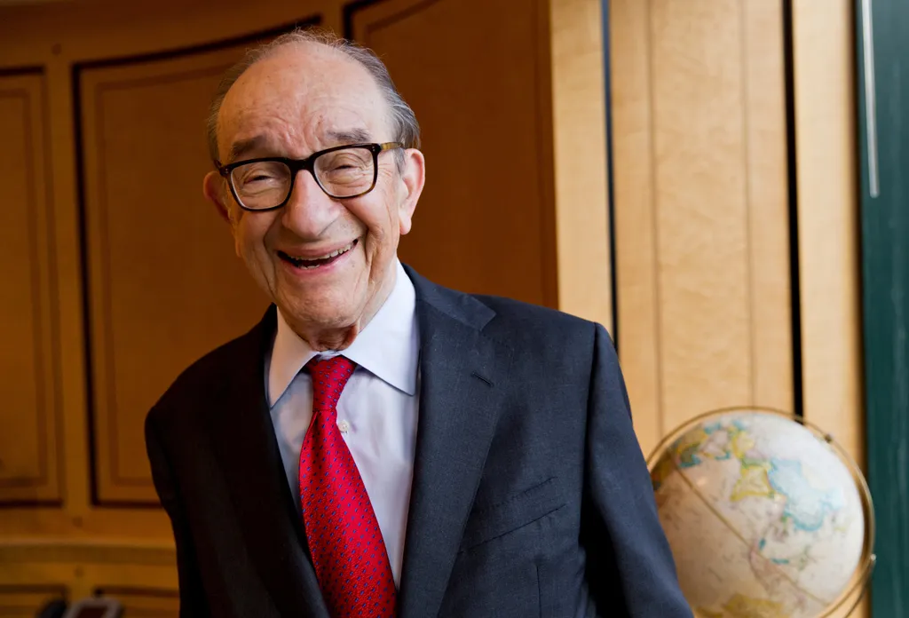 Alan Greenspan dies at 100