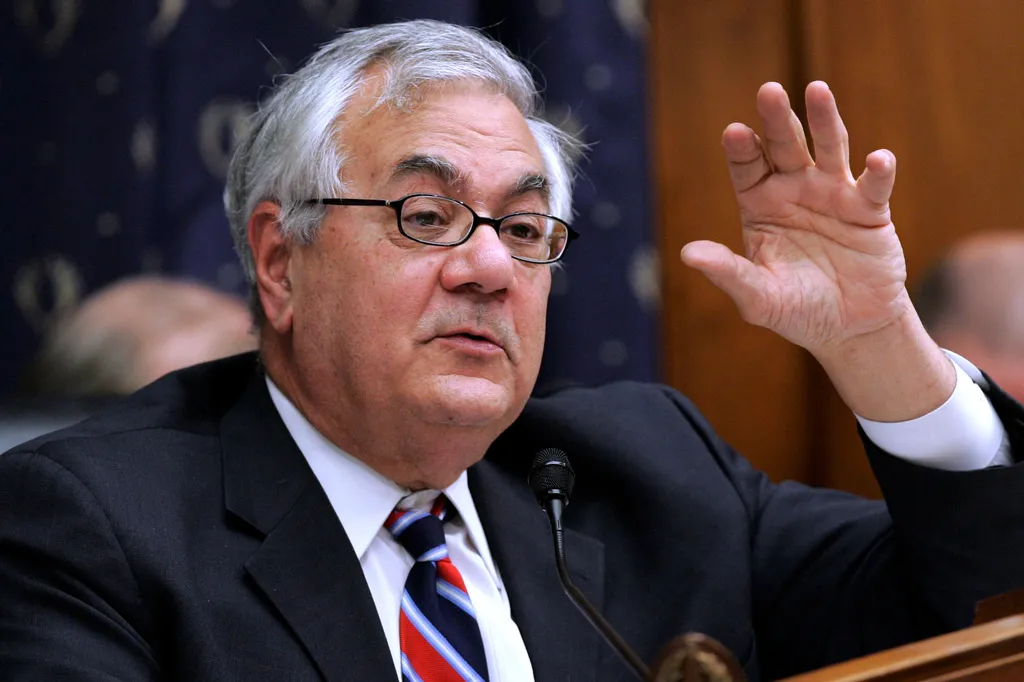 Barney Frank offers Democrats an important warning before the midterms