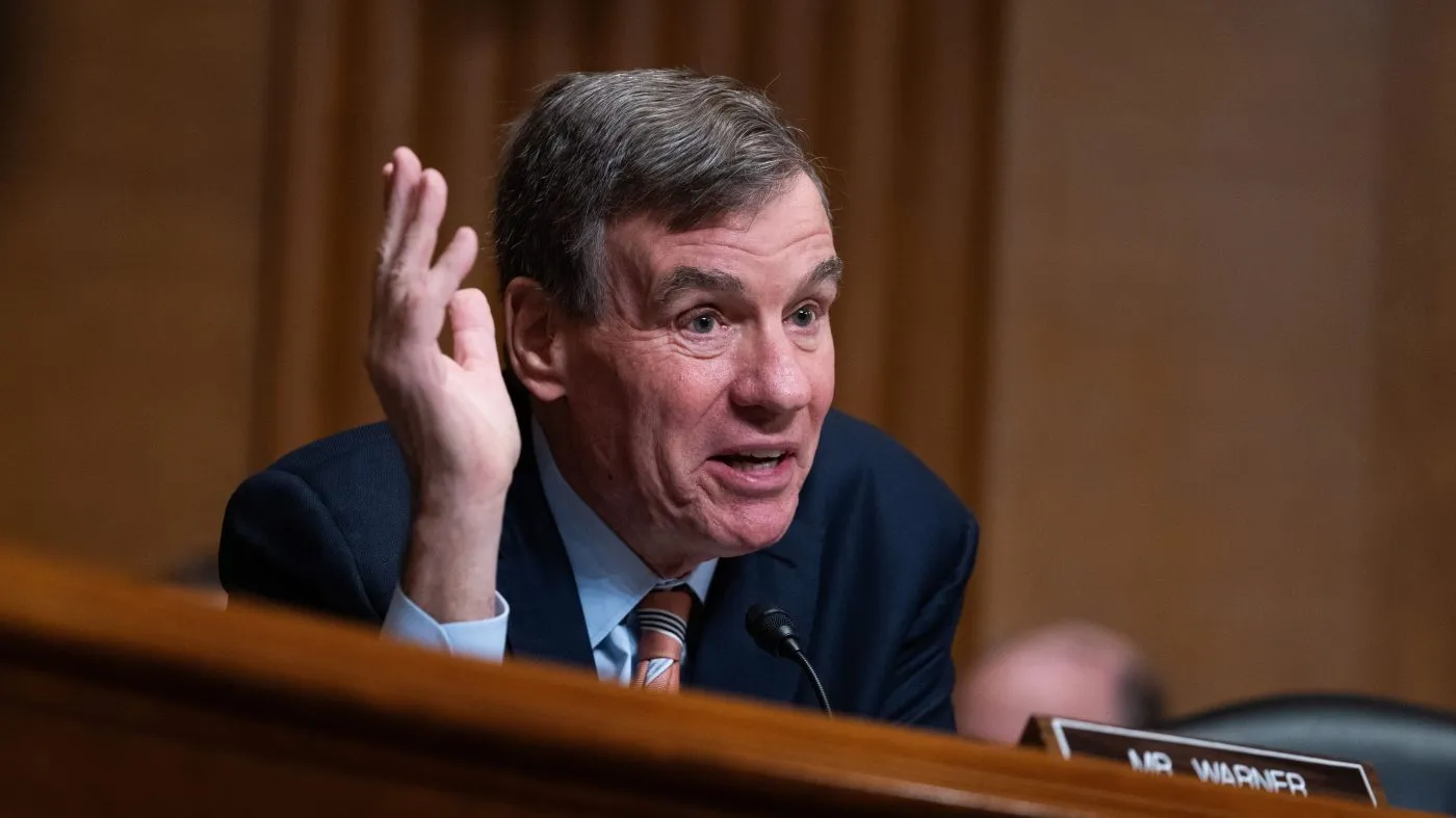Push for 3-week FISA 702 extension draws swift pushback from Senate Democrats