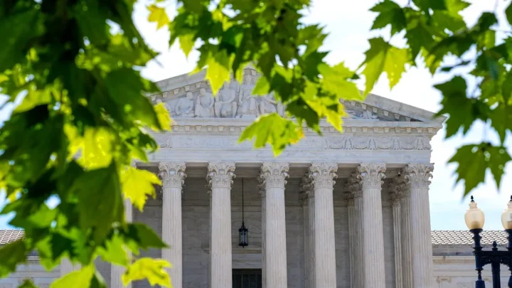 Democrats condemn ‘cruel and lawless’ Supreme Court decision allowing Trump to end deportation protections
