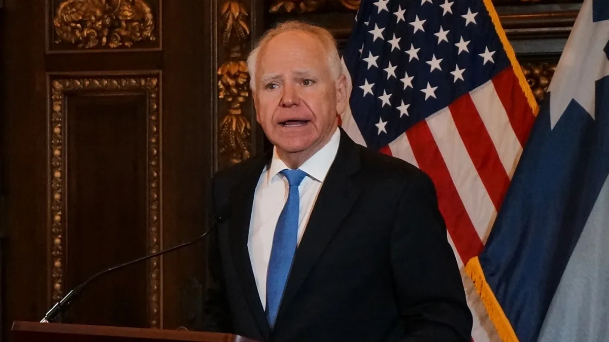 Leading-DOJ-Walz_010526_AP_Giovanna-DellOrto