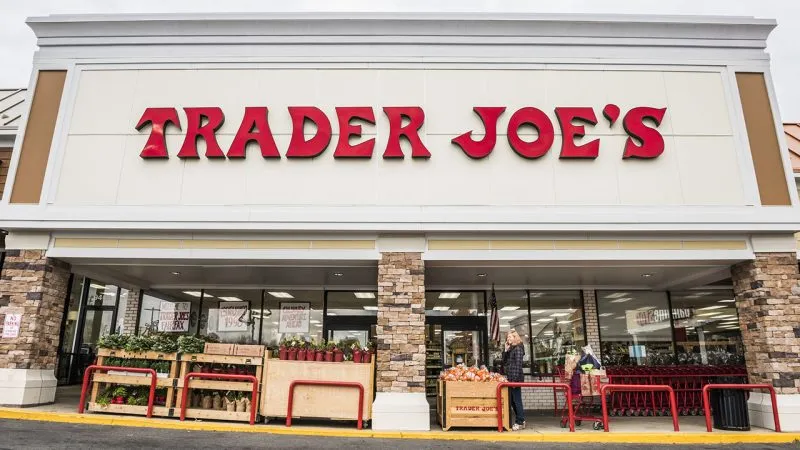 TraderJoesGettyImages-626536634-e1749828122557