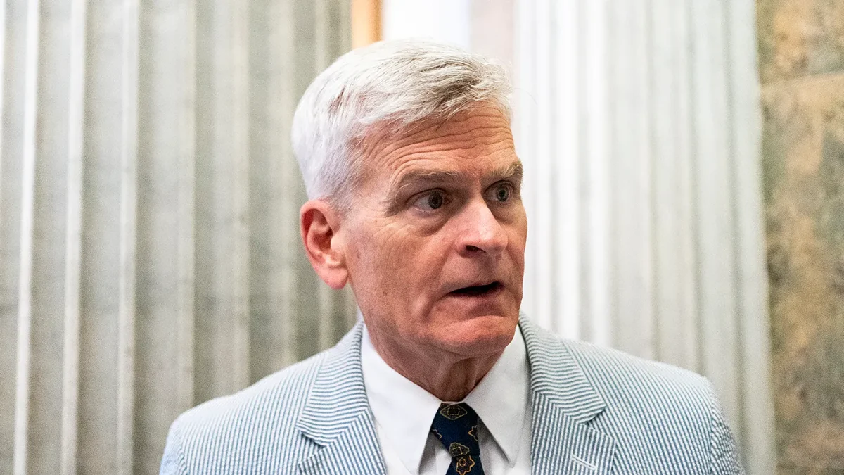 cassidybill_061126gn03_w