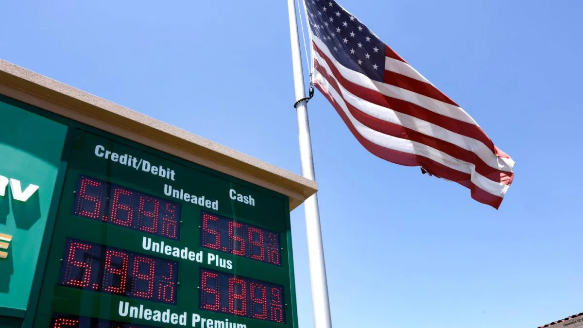 gas_prices_califonia_05112026_GettyImages-2275664381-1-e1781804771665