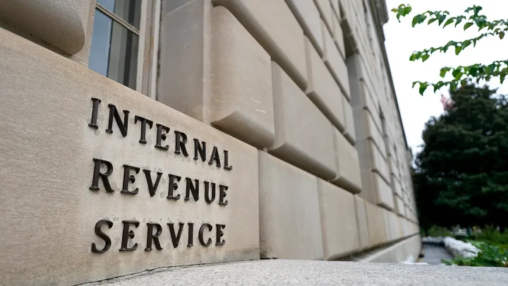 IRS did better than expected on refunds despite job cuts: Watchdog