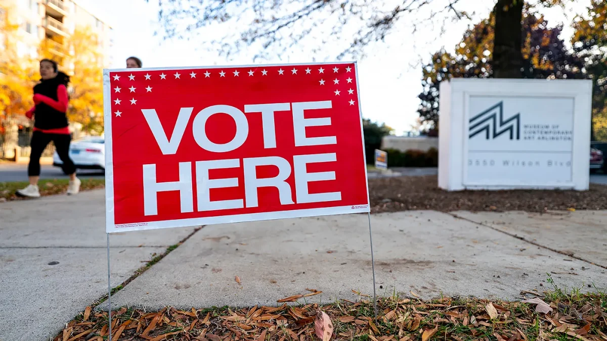 vote_here_sign_va_110425gn02_w