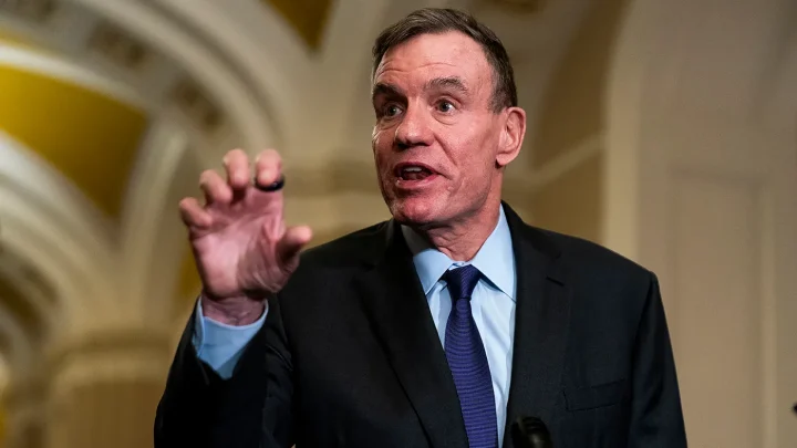 Warner frets about ‘grossly unqualified’ Pulte