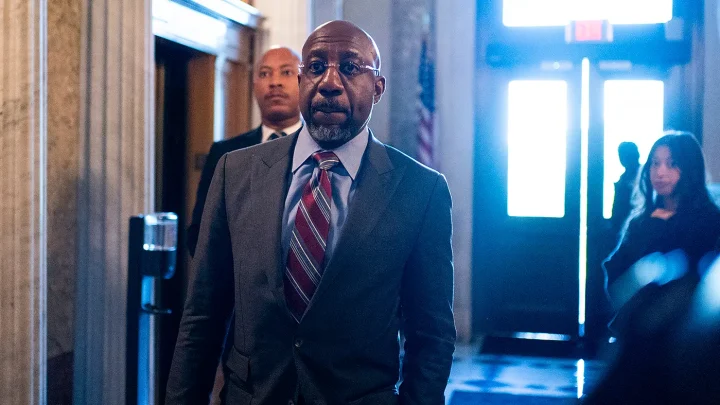 Warnock reacts to DSA ‘you’re next’ chants at Hakeem Jeffries