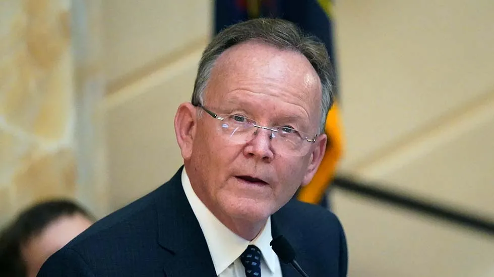 web_stuart_adams_articlev