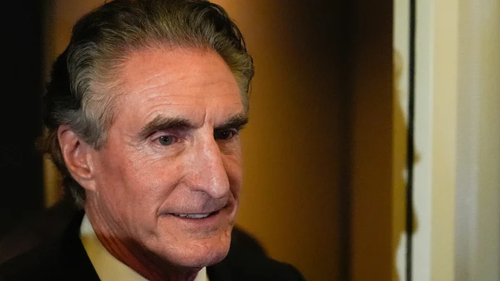 Lincoln Memorial Reflecting Pool repairs to be handled by company that won no-bid contract, Burgum says