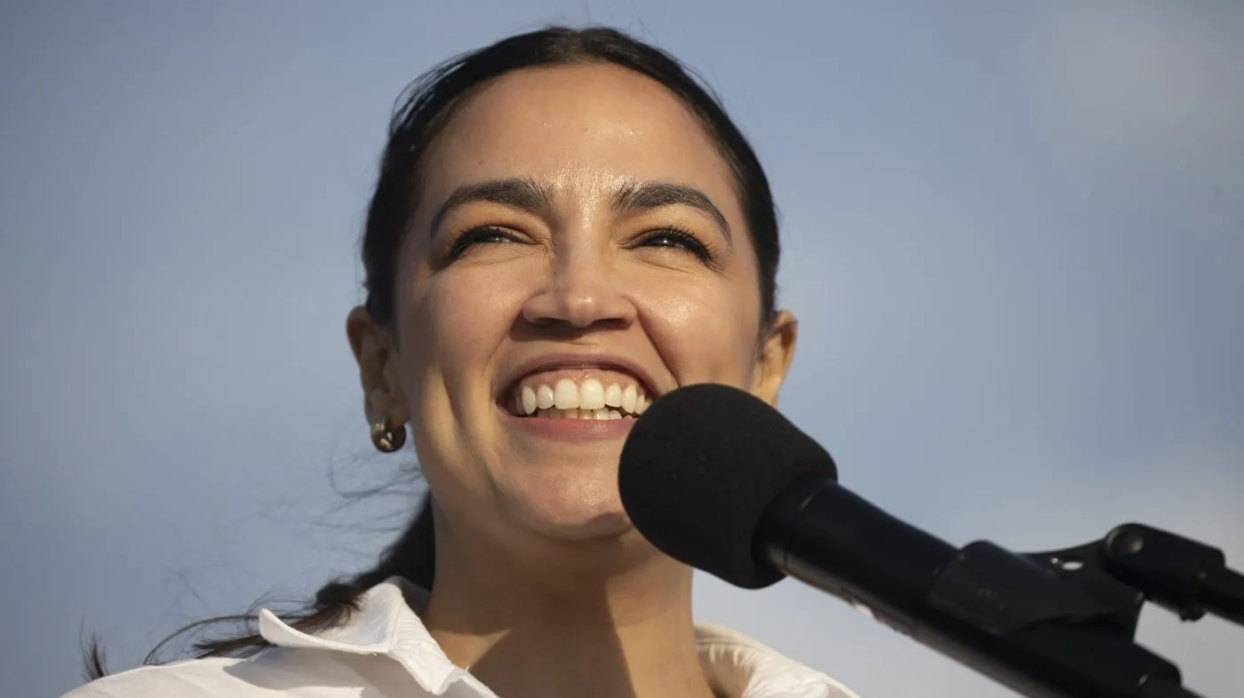 Ocasio-Cortez urges caution to media ahead of Trump’s Thursday speech about elections