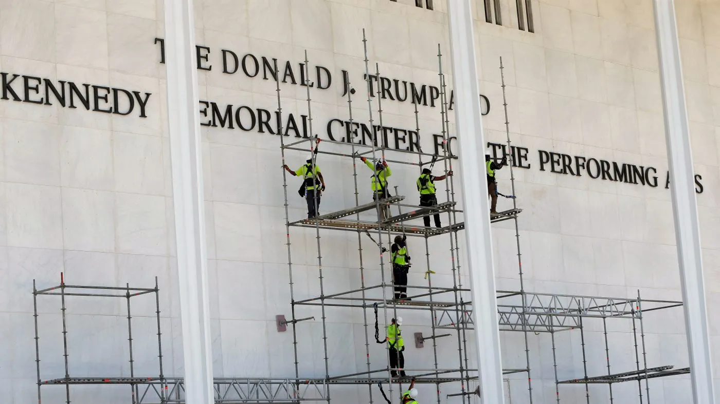 Senate Democrat expands probe into Kennedy Center spending