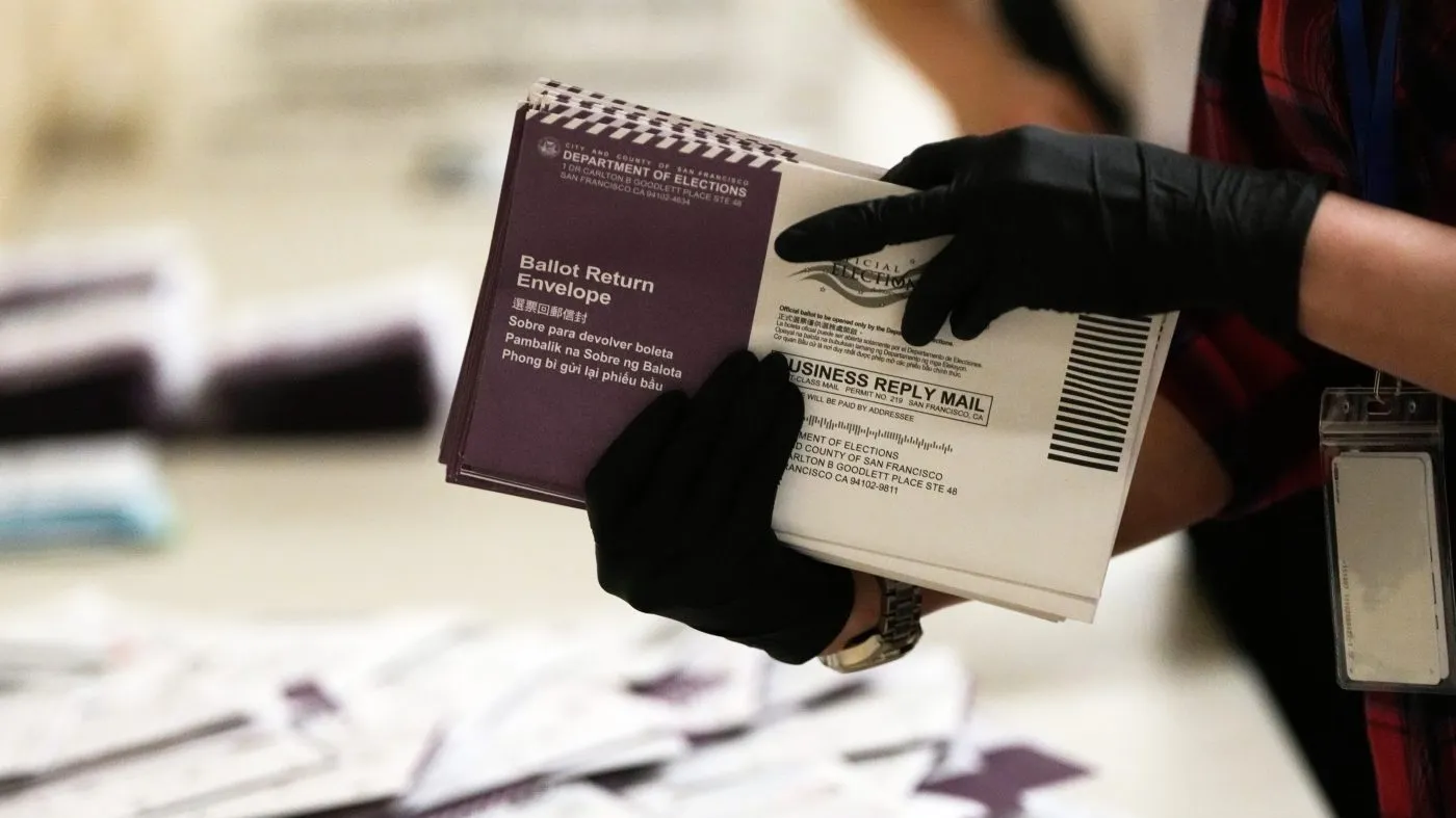 Appeals court narrows setback for Trump USPS mail-in ballot policy