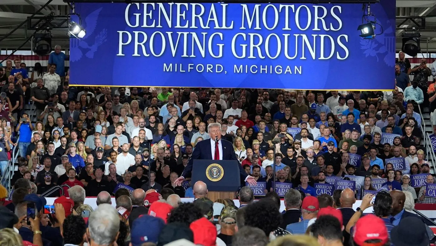 Live updates: Trump touts tariffs at GM in Michigan ahead of primaries