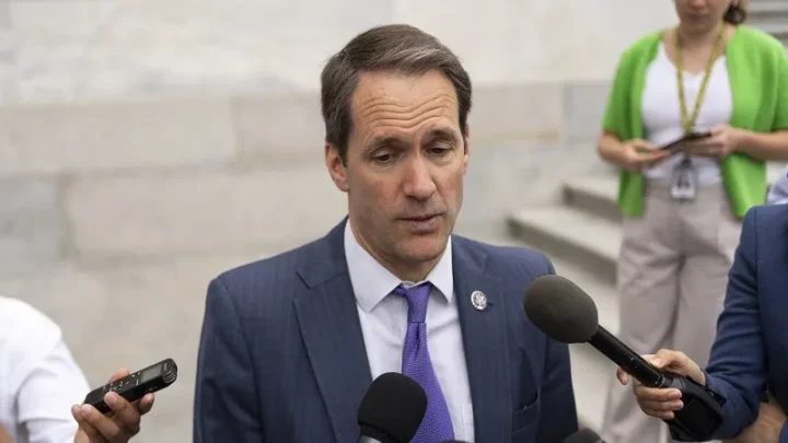 House Democrat: Trump ‘lied to the American public’ in primetime address