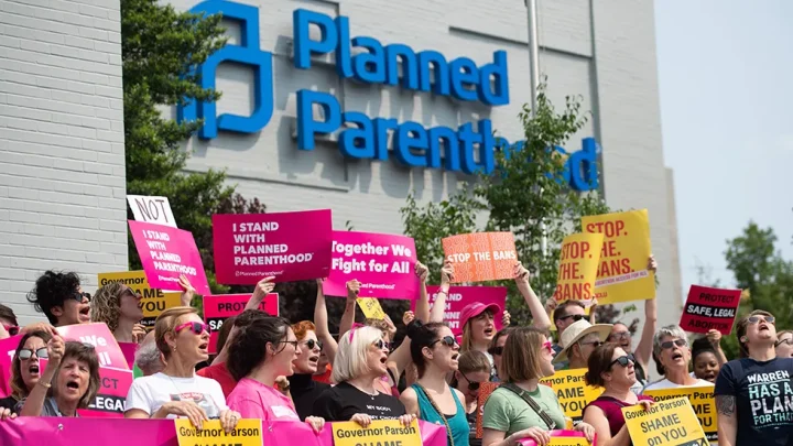 Planned Parenthood set to regain federal funding as GOP ban expires
