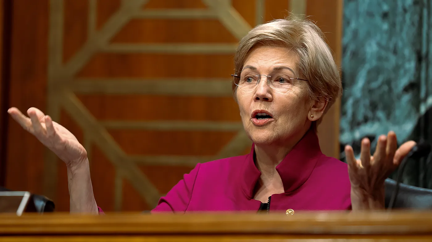 Warren backs El-Sayed in Michigan Senate race