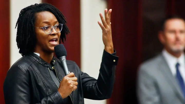 Democratic socialist defeats Vindman to take on Moody for Florida Senate