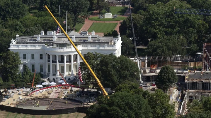 Trump asks Supreme Court to allow White House ballroom construction