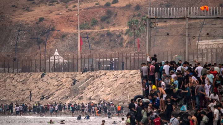 Italy closes air and sea borders, suspends Schengen with Spain over Ceuta migrant crisis
