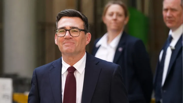 UK prime minister brushes off Susie Wiles impersonator incident: ‘Not embarrassed’