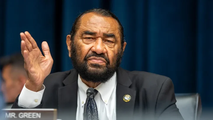 Rep. Al Green files articles of impeachment against Trump again