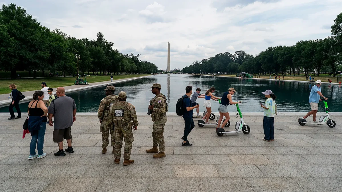 lincoln_reflecting_pool_062226gn19_w
