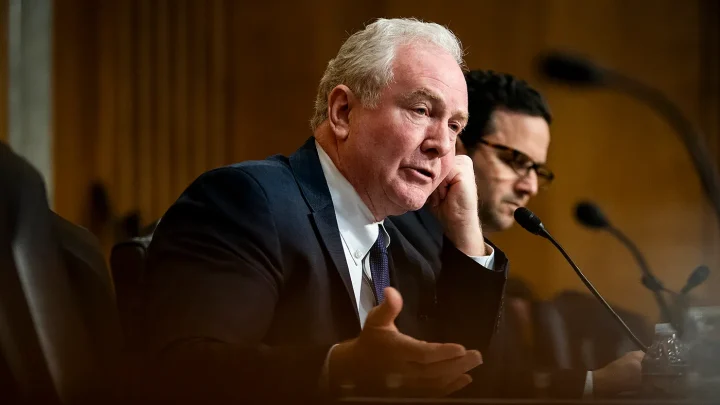 Senate Democrat declines to say whether Schumer should continue in leadership post