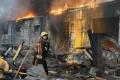 Russia resumes strikes on Kyiv after pause for US envoys’ visit