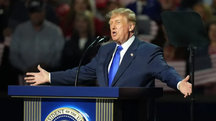 Trump implores GOP to ‘pretend’ he’s on November ballot at first night of midterm convention